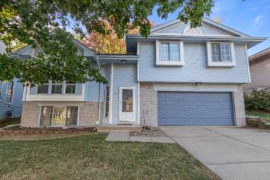 Main picture of 5012 N 126th St
