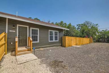 Main picture of 206 Cornell Ave