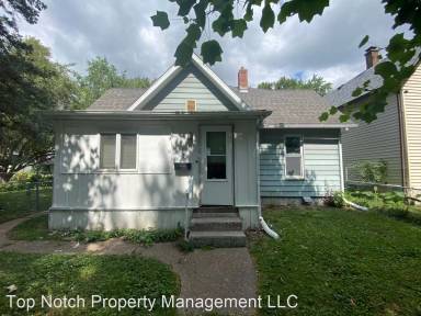 Main picture of 1612 W 8th St