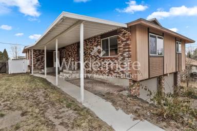 Main picture of 608 E Empire Ave