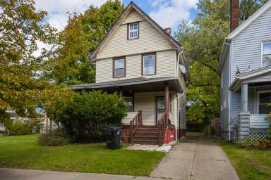 Main picture of 4119 E 111th St