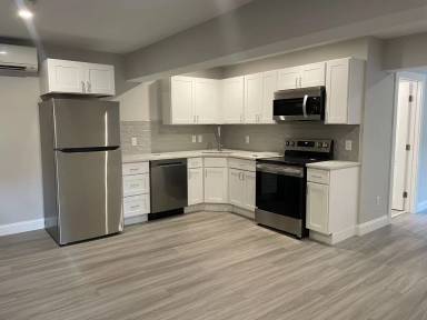 Main picture of 328 Bank St
