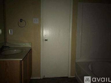 Main picture of 1601 Queens Brook Ln