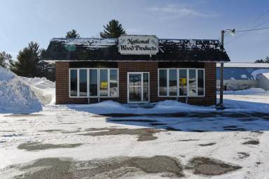 Main picture of 822 Main St