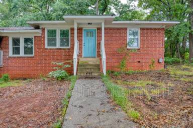 Main picture of 32 Bagwell Cir
