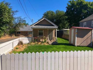 Main picture of 124 SE 17th St