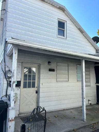 Main picture of 23 N 28th St