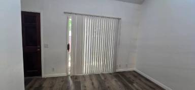 Main picture of 8976 Aberdare St