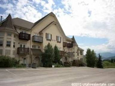 Main picture of 350 Fairway Dr