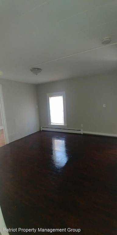 Main picture of 62 Dwight St