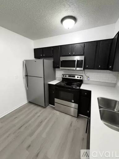 Main picture of 156 N East Boundary St