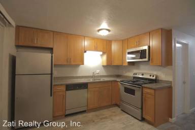 Main picture of 126 W Burke Ave