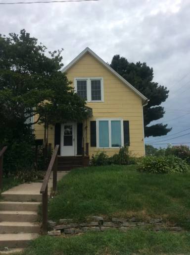 Main picture of 4504 S 32nd St