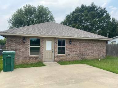 Main picture of 808 S Merrill St