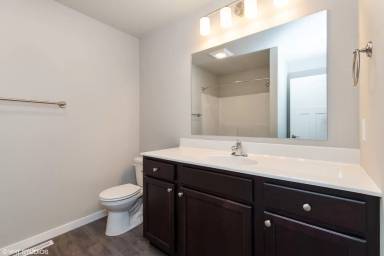 Main picture of 4978 Ushers Ferry Rd NE