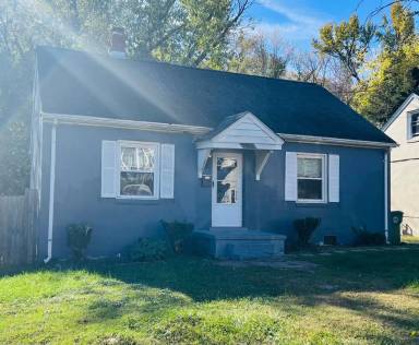 Main picture of 2312 Summer Hill Ave