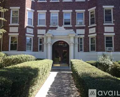 Main picture of 1840 Commonwealth Ave