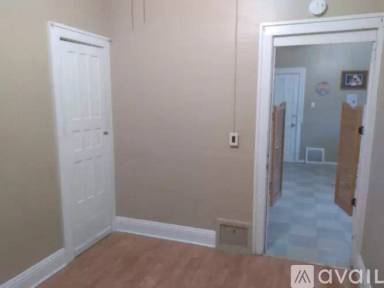 Main picture of 318 N 14th St