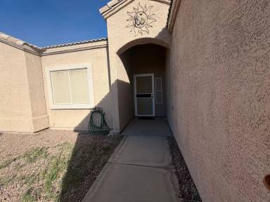 Main picture of 1903 E La Entrada Pl