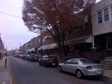 Main picture of 2145 S Beechwood St