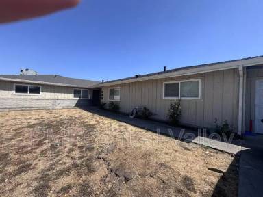 Main picture of 8920 N El Dorado St