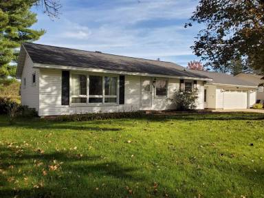 Main picture of 830 Ver Bunker Ave