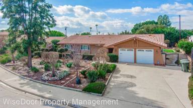 Main picture of 2157 La Sierra Way