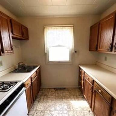 Main picture of 2811 Highway 1 NE