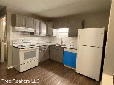 Main picture of 7857 Harrison Ave