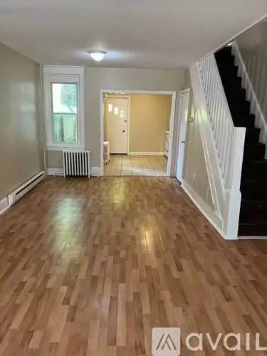 Main picture of 2144 Cross St