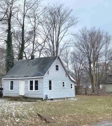 Main picture of 1080 Thomas Ave