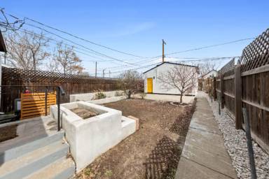 Main picture of 4666 Josephine St