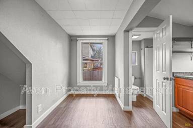 Main picture of 4221 SE 52nd Ave