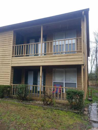 Main picture of 2409 W C St