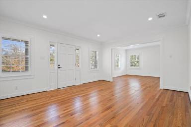 Main picture of 3521 Stillwood Ln W