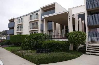 Main picture of 4900 Rosehedge Dr