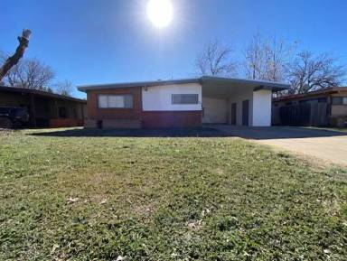 Main picture of 4405 44th St