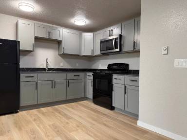 Main picture of 439 SW 156th St