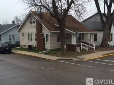 Main picture of 348 S Grant St