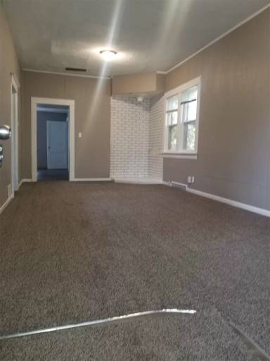 Main picture of 1046 Charleston St