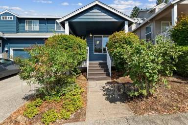 Main picture of Summerfield Loop Duplexes