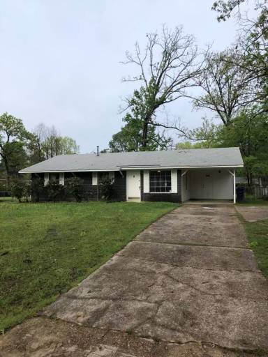 Main picture of 9434 Poinsetta Dr