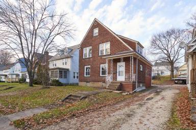 Main picture of 373 N Firestone Blvd