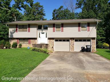 Main picture of 2809 Hidden Trail Ln