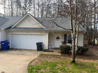 Main picture of 326 Faith Rd