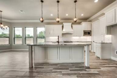 Main picture of 7151 Heathington Ct