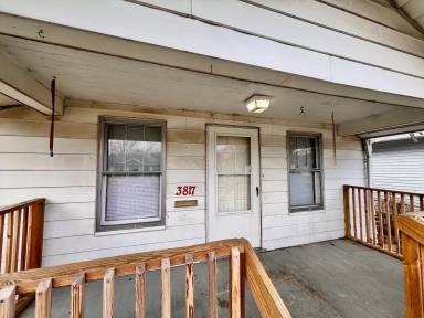 Main picture of 3817 Burton Ave