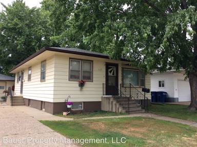 Main picture of 327 4th Ave E