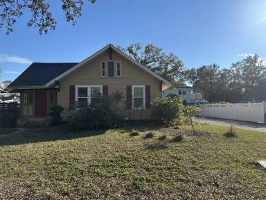 Main picture of 3006 W Bay Villa Ave