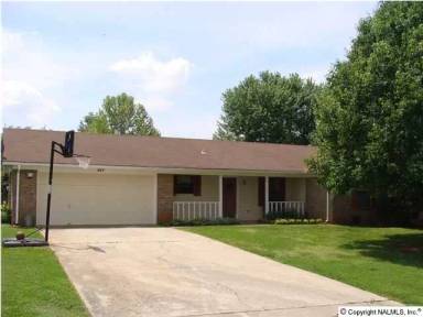 Main picture of 981 Coleman Rd